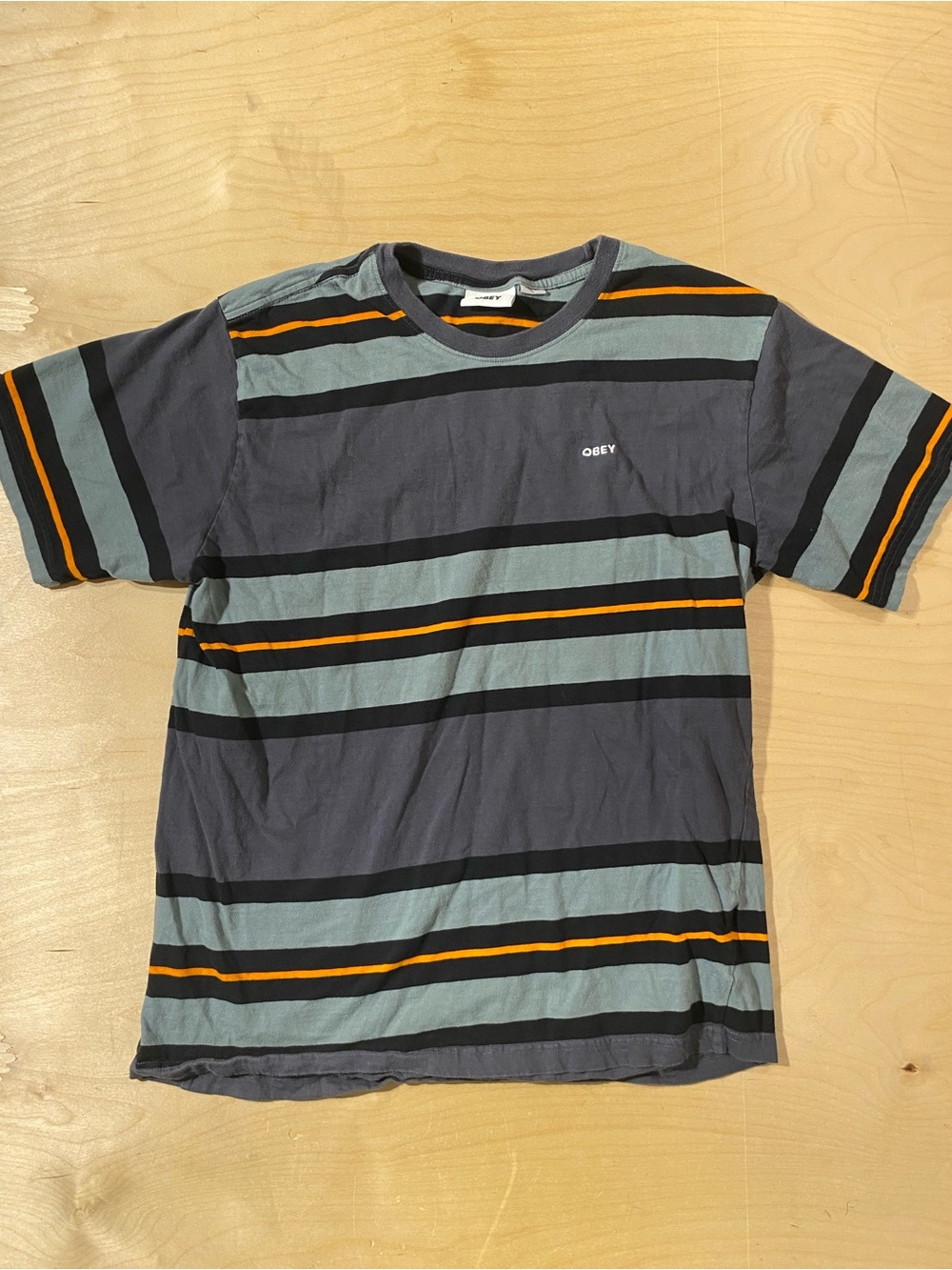 OBEY Men’s Gray Striped Crew Neck T-Shirt - Orange & Blue Accents Large (I)
